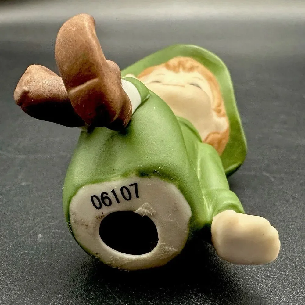 VTG Lefton Pixie Elf Leprechaun Pair Bisque Irish Fairy Tale Figurines 06107